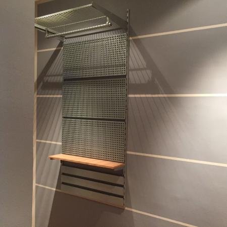 Tinteggiatura strisce sottili